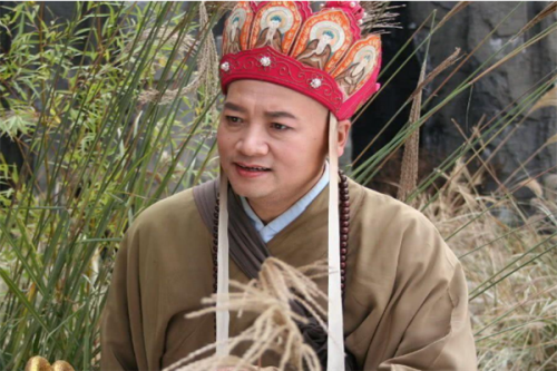宝象国剧情变身(宝象国剧情属于什么剧情)