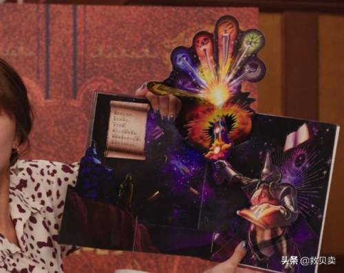 露娜用自己的钥匙开门图片(孙尚香站在板凳上辅导刘禅写作业)