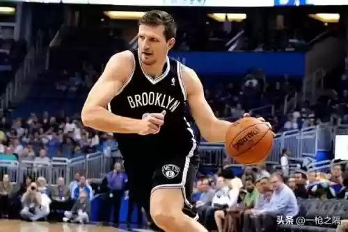 2012赛季篮网阵容搭配图片(篮网队史最佳阵容12人)插图9