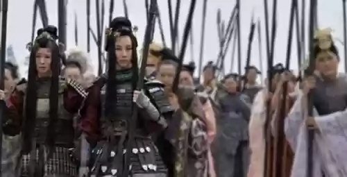 美姬大战最强阵容搭配(姬子组队最强阵容)插图5