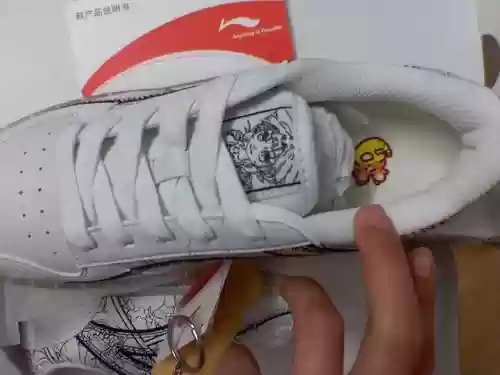 李宁梦幻西游鞋子
