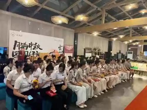 技师例会阵容插图