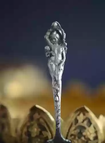 维纳斯的武器什么名字_1插图