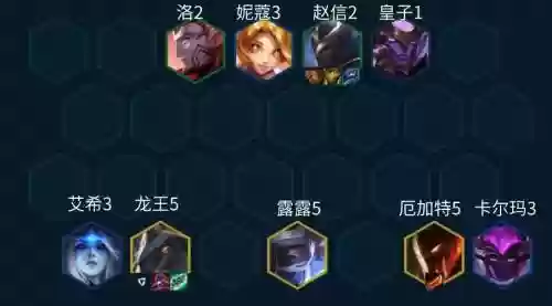 新版本圣盾使阵容最强搭配